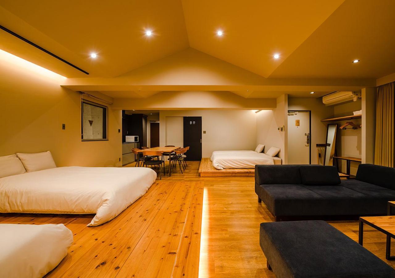 โรงแรม D-and 5 Okinawa *